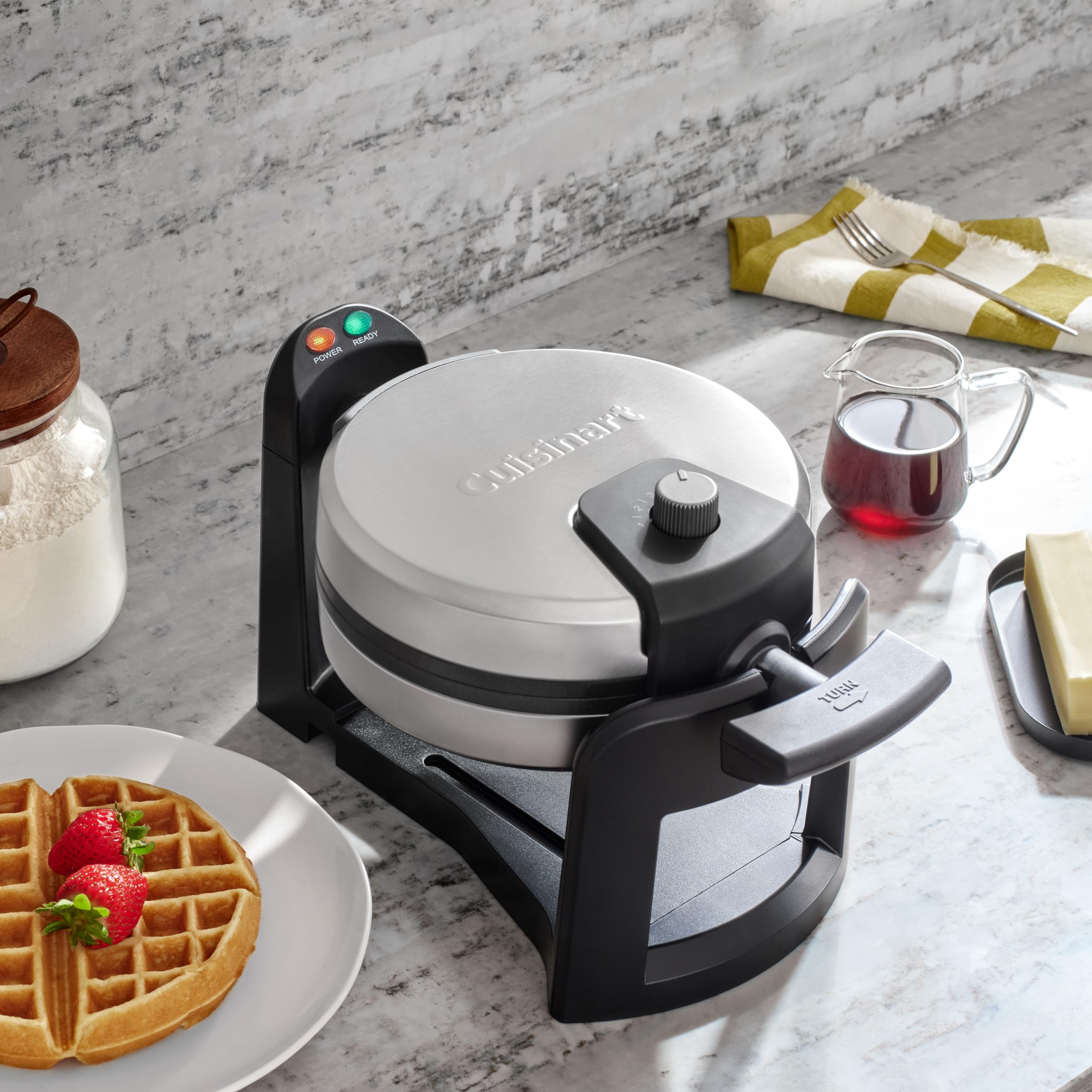 Cuisinart Round Flip Belgian Waffle Maker, 1" thick Belgian-style Waffle, WAF-F30NAS - Image 6